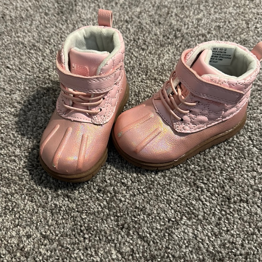 Pink toddler boots 4c